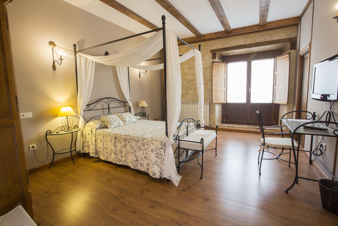 Santa Cruz de la Salceda Hotel Rural Restaurante Las Baronas מראה חיצוני תמונה